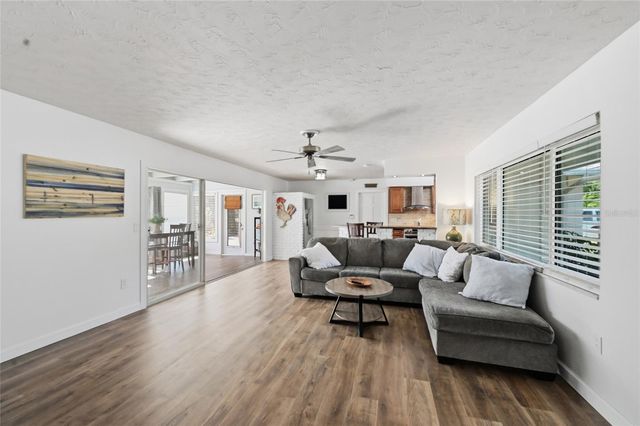 2651 LEAFY LANE, Sarasota, FL 34239