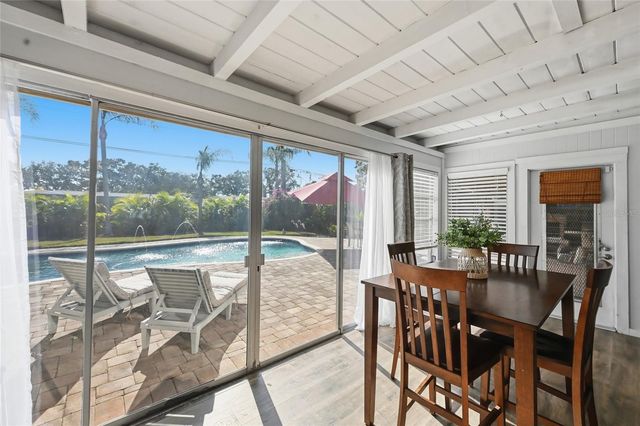 2651 LEAFY LANE, Sarasota, FL 34239