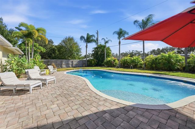 2651 LEAFY LANE, Sarasota, FL 34239