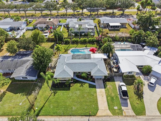 2651 LEAFY LANE, Sarasota, FL 34239