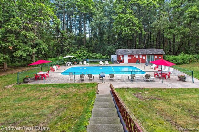 600 Garrison, Battle Creek, MI 49017