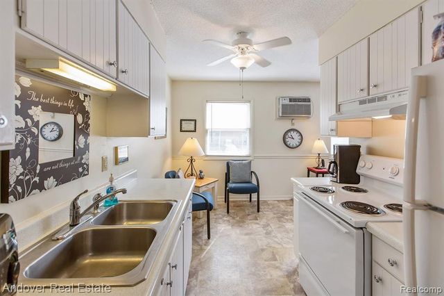 600 Garrison, Battle Creek, MI 49017