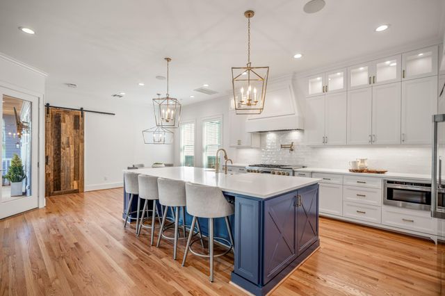 319 E 26th Street, Houston, TX 77008