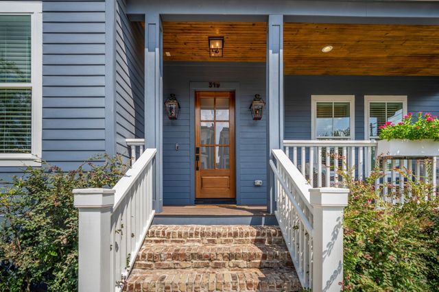 319 E 26th Street, Houston, TX 77008