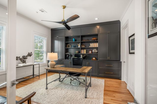 319 E 26th Street, Houston, TX 77008