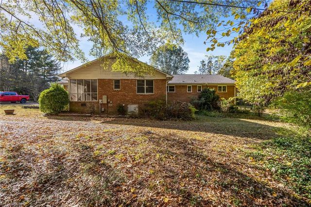 7178 Nc Highway 109, Winston-salem, NC 27107