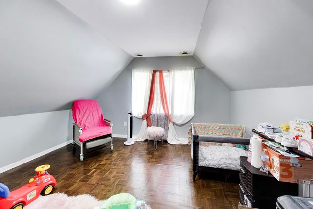 8017 S Sacramento Avenue, Chicago, IL 60652