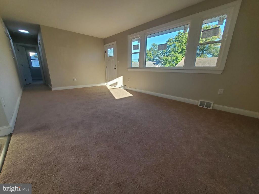 Image 6 of property listing at 11 SECOND AVE, Pemberton, NJ 08068
