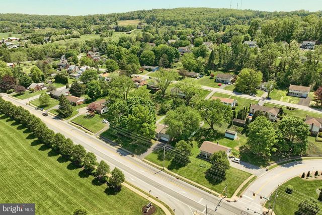 650 MUNDIS MILL RD, York, PA 17406