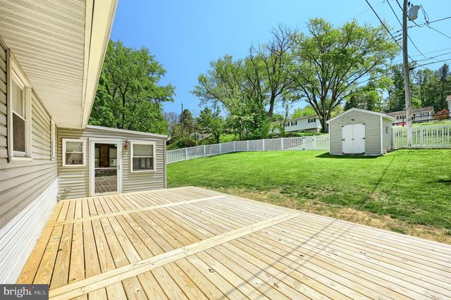 650 MUNDIS MILL RD, York, PA 17406