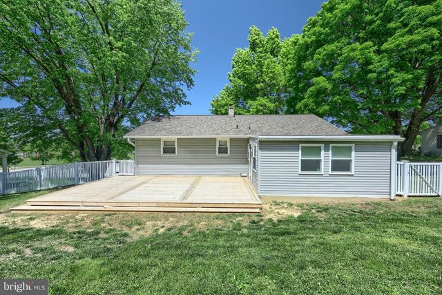 650 MUNDIS MILL RD, York, PA 17406