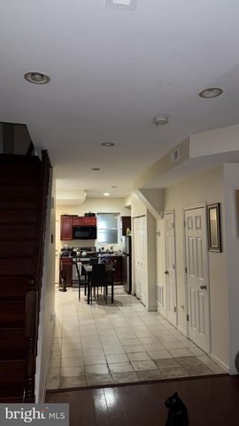 2586 W FAYETTE ST, Baltimore, MD 21223