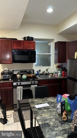 2586 W FAYETTE ST, Baltimore, MD 21223