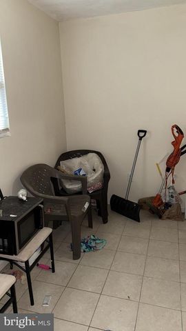 2586 W FAYETTE ST, Baltimore, MD 21223