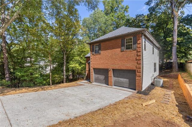 1321 Sweet Woods Drive, Lawrenceville, GA 30044