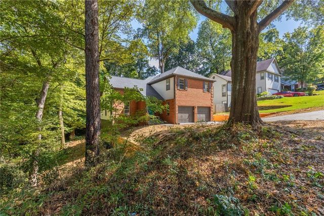 1321 Sweet Woods Drive, Lawrenceville, GA 30044