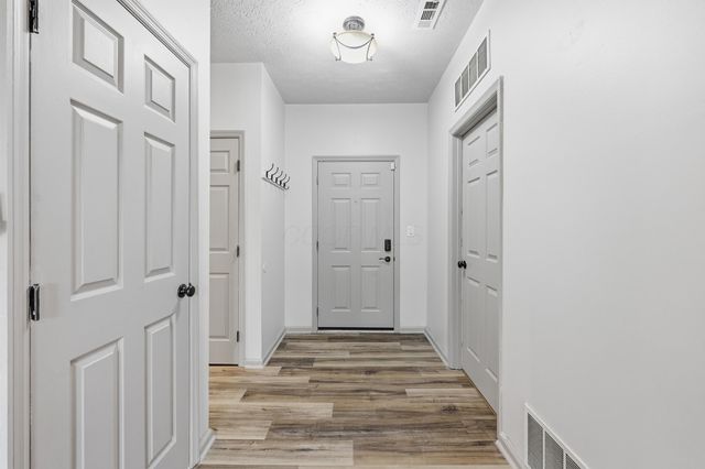 3611 Hilliard Station Road, A 11, Hilliard, OH 43026