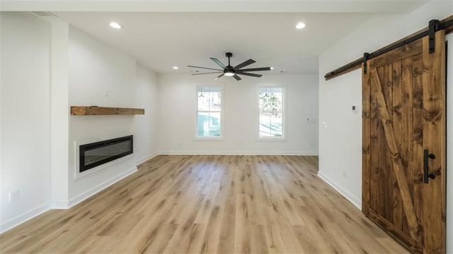 110 Mulberry Lane, Lindale, GA 30147