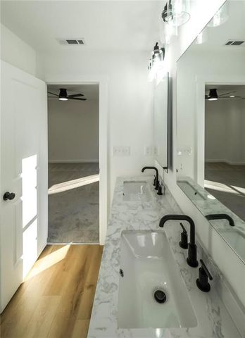 110 Mulberry Lane, Lindale, GA 30147