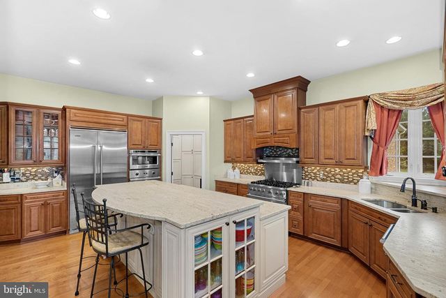 20319 TANAGER PL, Leesburg, VA 20175