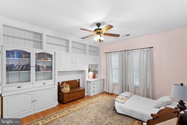 20319 TANAGER PL, Leesburg, VA 20175