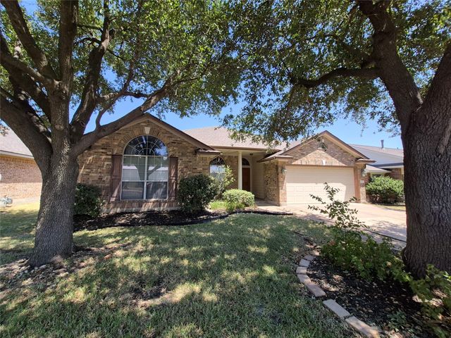 11600 Fletcher Hall LN, Austin, TX 78717