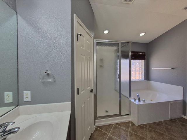 11600 Fletcher Hall LN, Austin, TX 78717