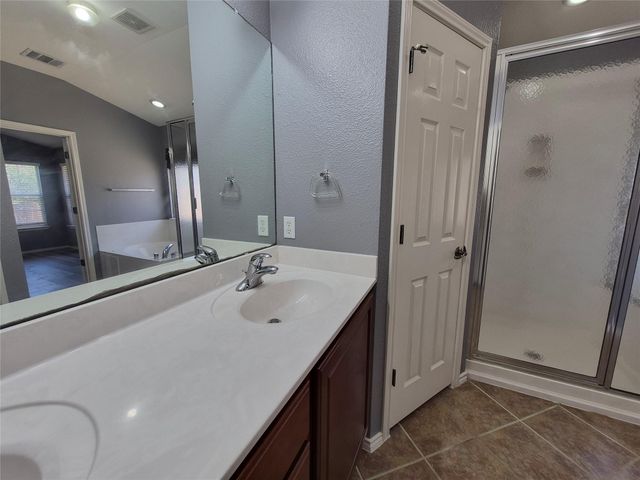 11600 Fletcher Hall LN, Austin, TX 78717