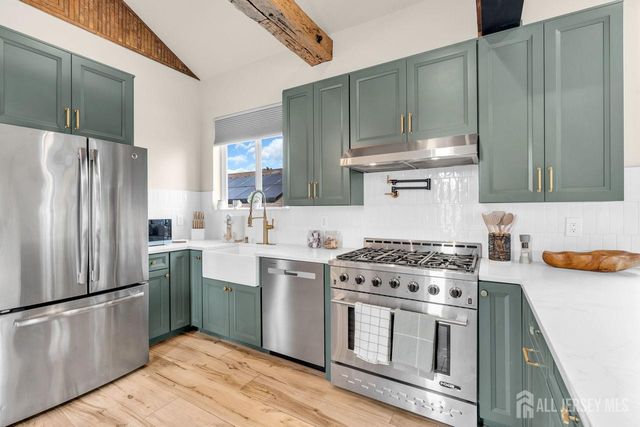 532 Lorillard Avenue, Union Beach, NJ 07735