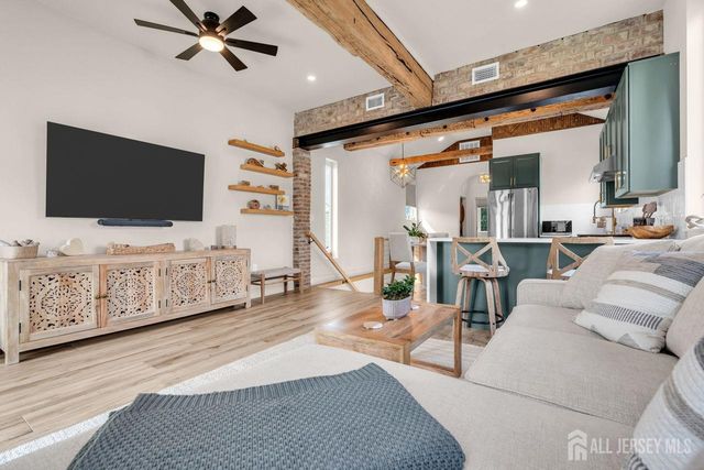 532 Lorillard Avenue, Union Beach, NJ 07735