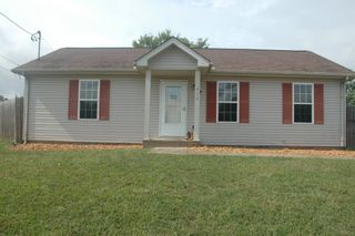 954 Crabapple Ct, Clarksville, TN 37040