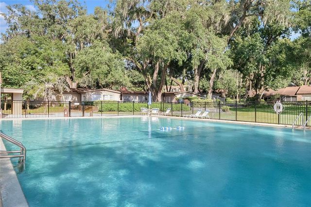 638 MAPLE OAK CIRCLE 112, Altamonte Springs, FL 32701