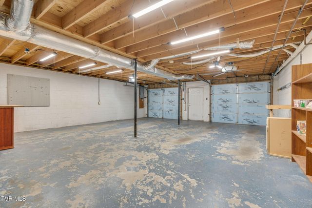 1443 Lonesome Oak Lane, Russellville, TN 37860