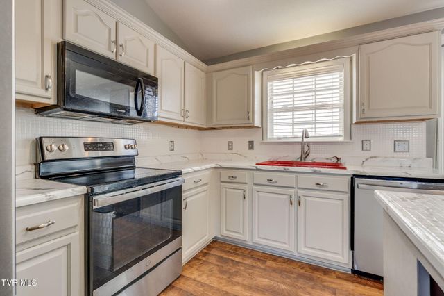 1443 Lonesome Oak Lane, Russellville, TN 37860