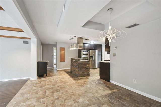1824 SOUTHWOOD LANE, Clearwater, FL 33764