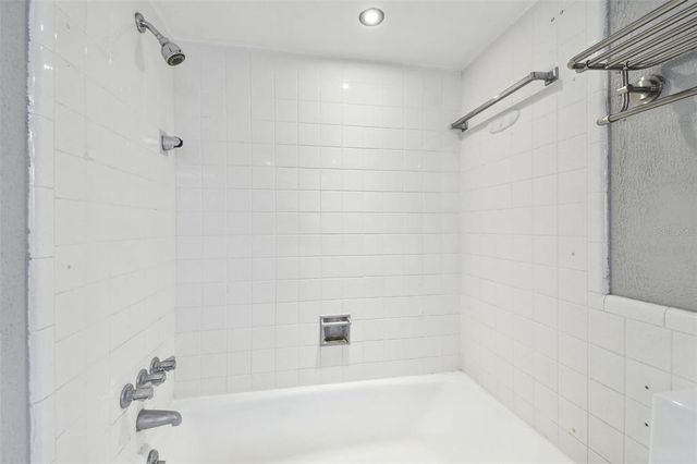 1824 SOUTHWOOD LANE, Clearwater, FL 33764