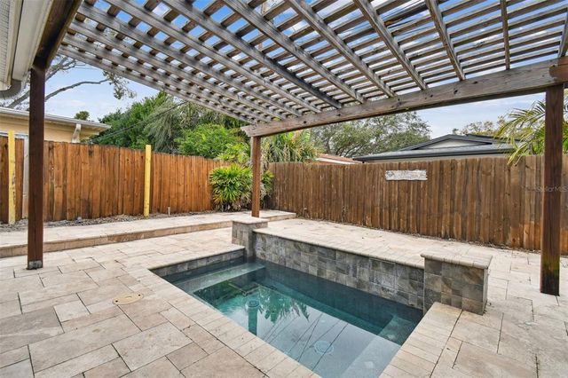 1824 SOUTHWOOD LANE, Clearwater, FL 33764