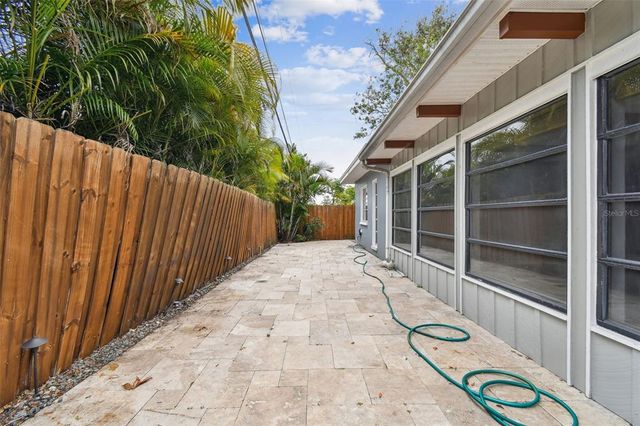 1824 SOUTHWOOD LANE, Clearwater, FL 33764