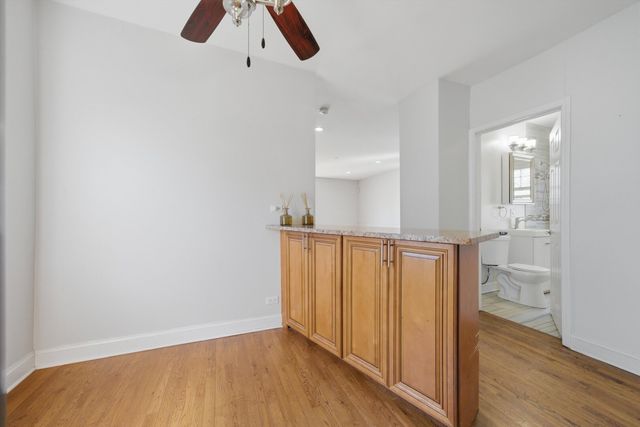 1433 S 21st Avenue, Maywood, IL 60153