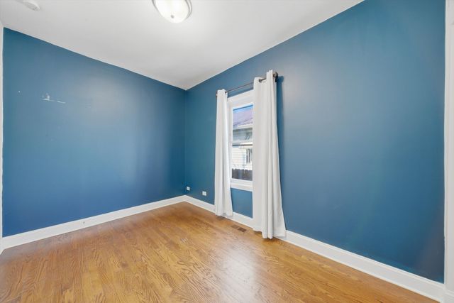 1433 S 21st Avenue, Maywood, IL 60153