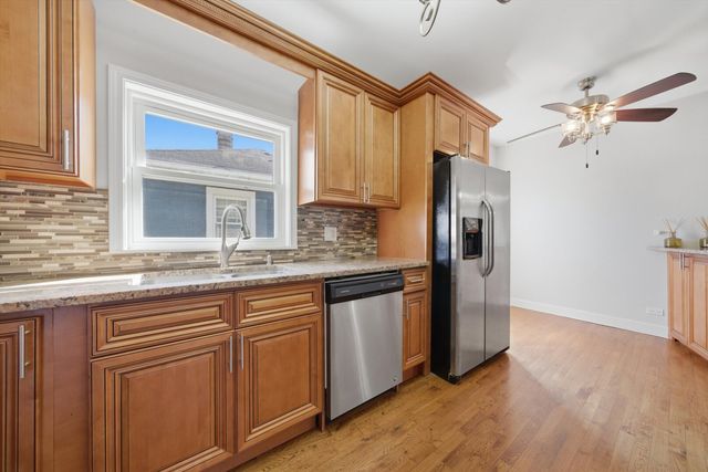 1433 S 21st Avenue, Maywood, IL 60153