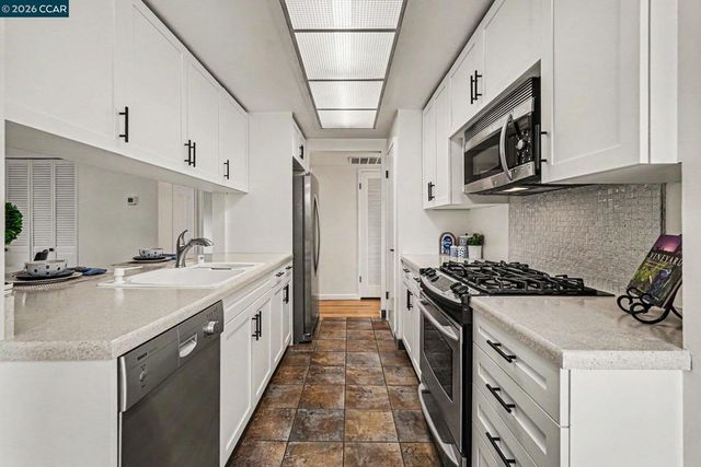 2130 Norse Dr, Pleasant Hill, CA 94523