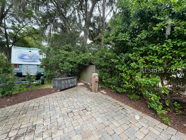 133 Arrow Road 393, Hilton Head Island, SC 29928