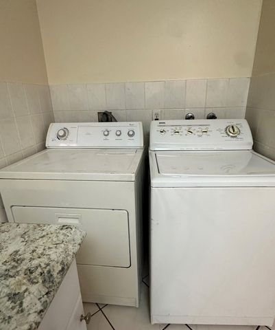 414 SW 72nd Avenue, North Lauderdale, FL 33068