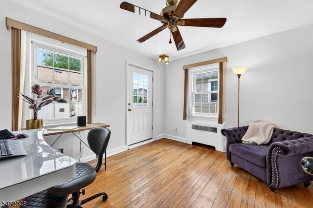 21 5Th Ave, Linden City, NJ 07036