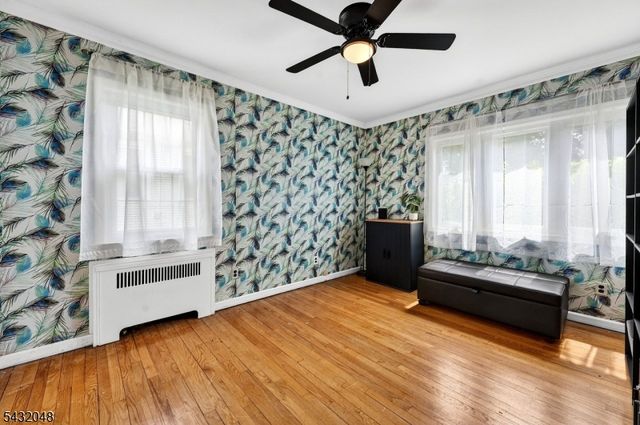 21 5Th Ave, Linden City, NJ 07036