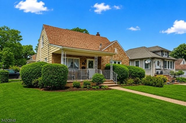 21 5Th Ave, Linden City, NJ 07036