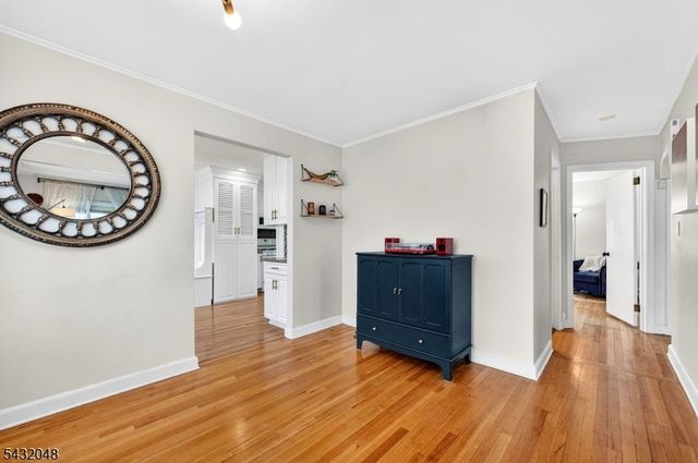21 5Th Ave, Linden City, NJ 07036