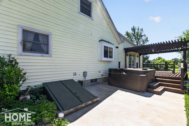 3553 N State Road, New Haven Twp, MI 48867