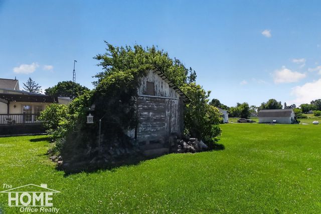 3553 N State Road, New Haven Twp, MI 48867